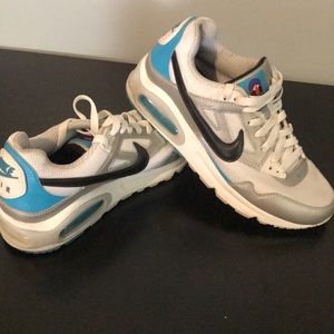 Women’s Nike Air Max 90